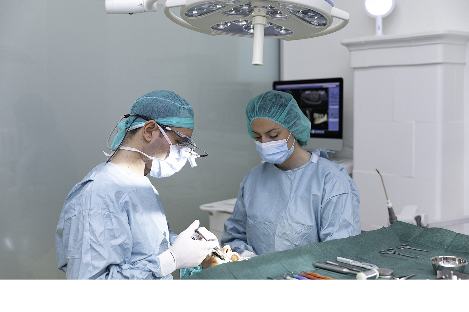 Implantologiste Genève