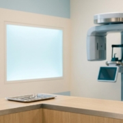 Négatoscope et appareil d'imagerie tridimensionnelle en cabinet dentaire