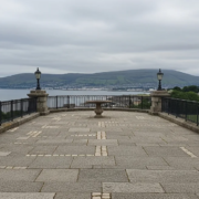 Prix d’un dentier complet en Suisse en 2026 : ce que vous payez vraiment